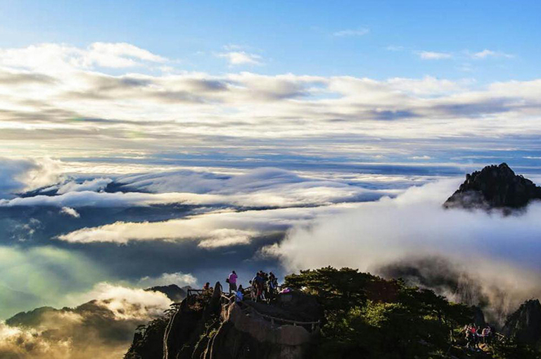 黄山+九华山+西递+宏村5日4晚私家团